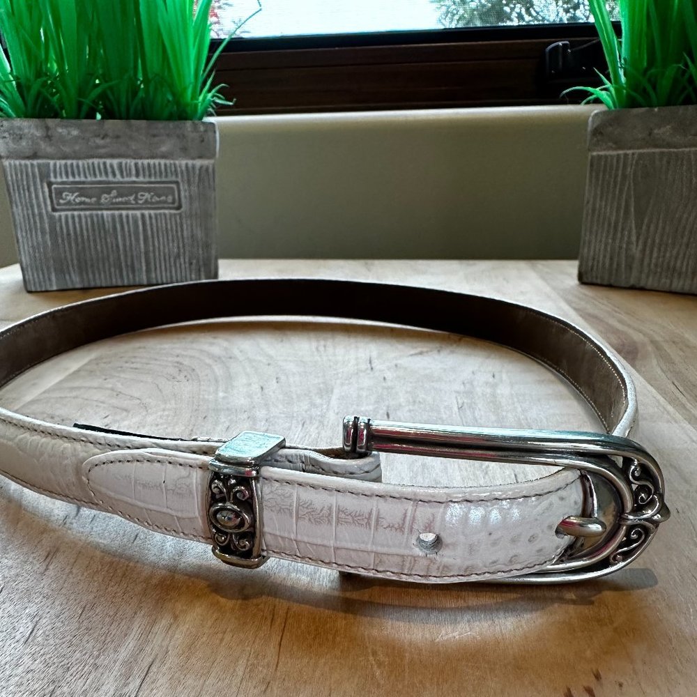Brighton Belt Size S 30 Women’s White Leather Silver Buckle B3102 Made In USA
